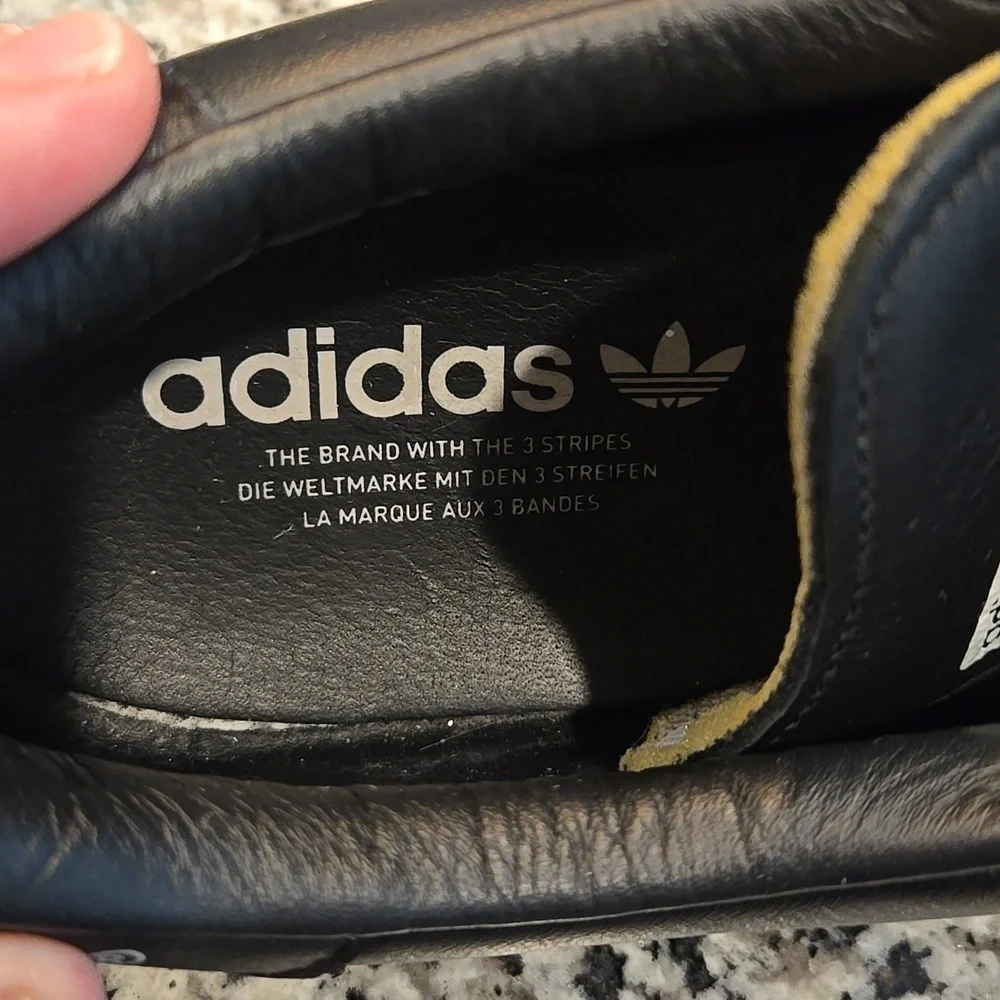 ADIDAS HUMAN MADE X UNOFLC 